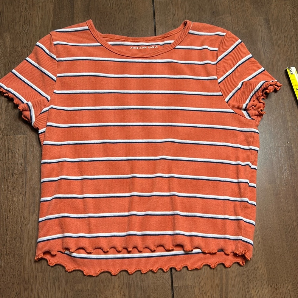 American Eagle crop top